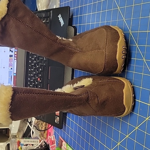 Polaredge Brown Suede Fur Cuff Thinsulate Triple Button Size 10 - Picture 5 of 10